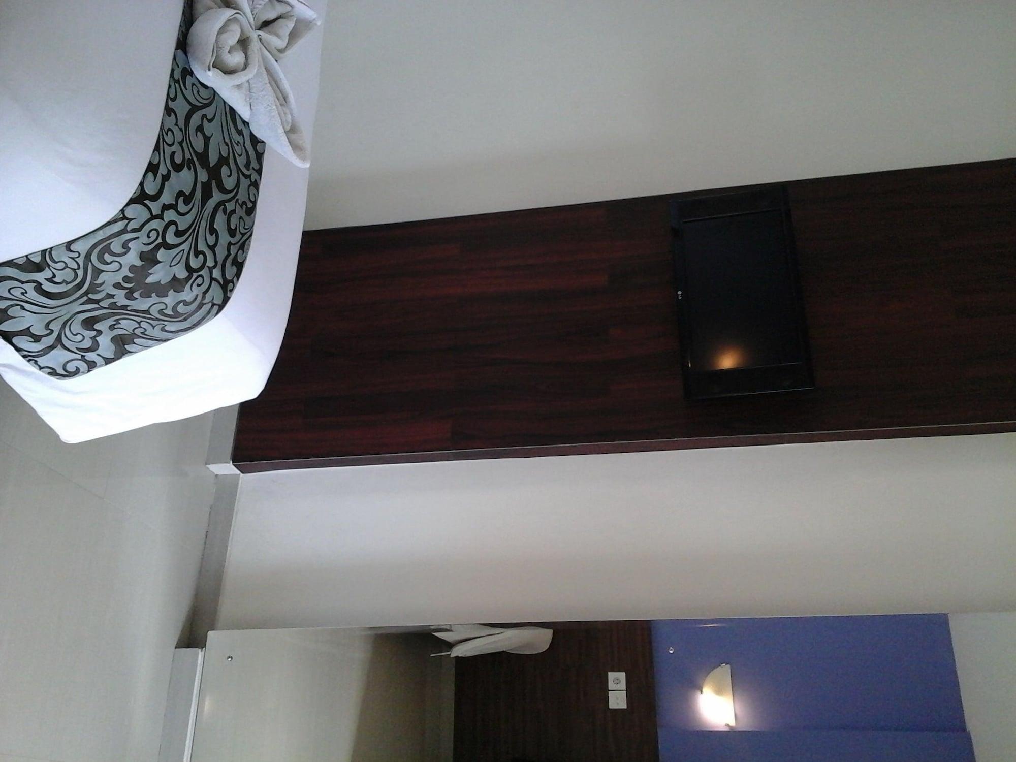 Dream @ Jimbaran Hotel Exterior photo